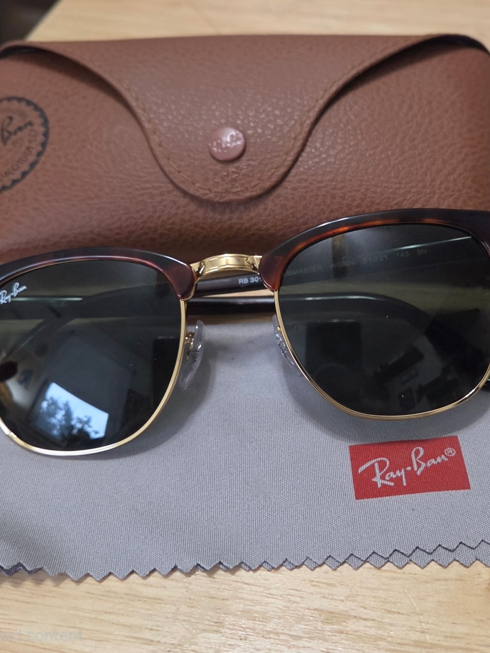 Ray-Ban Brown Tortoise & Gold Clubmaster Sunglasses with Black Lenses